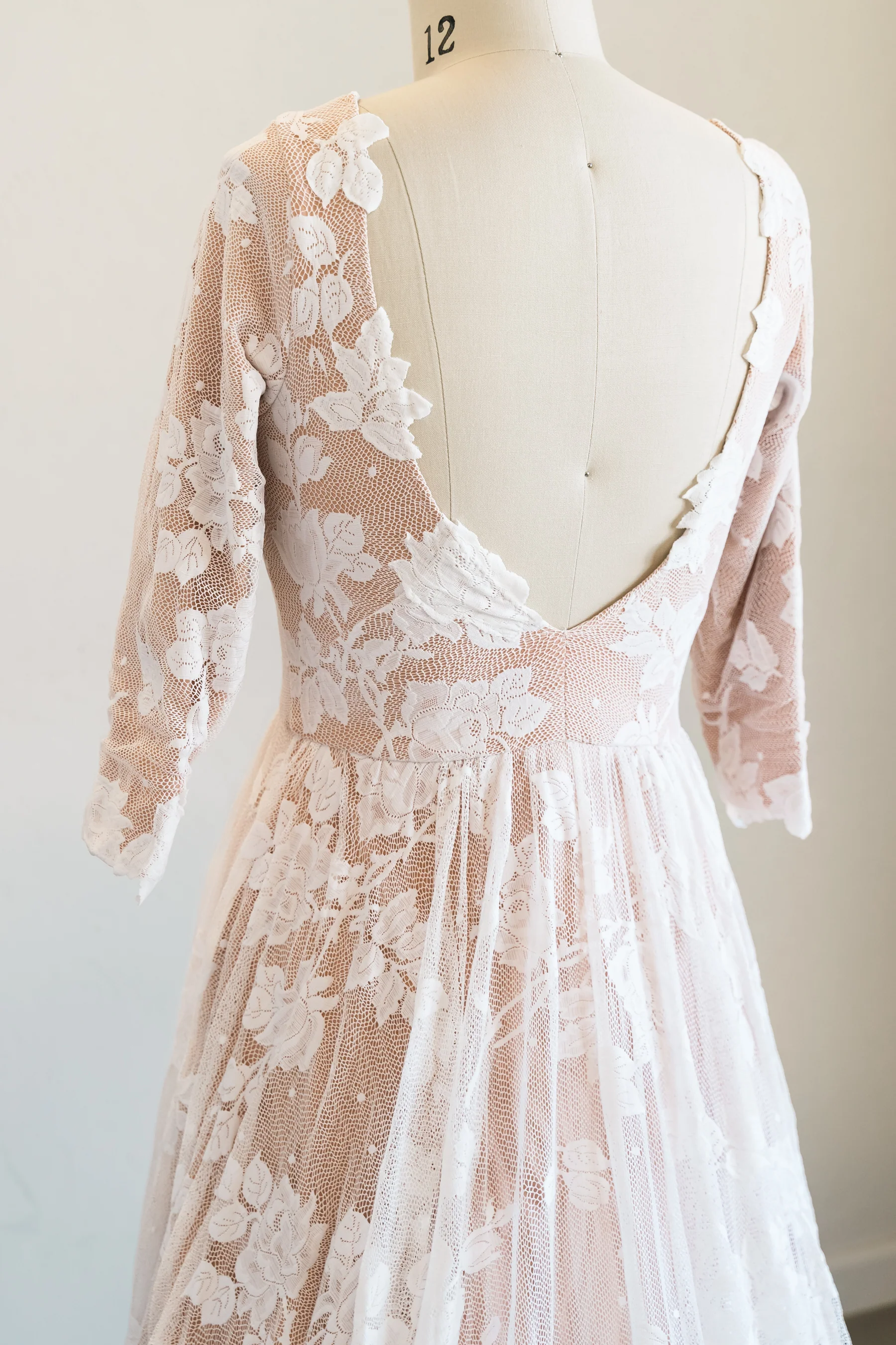 Ari Sample (size L) - Image 12