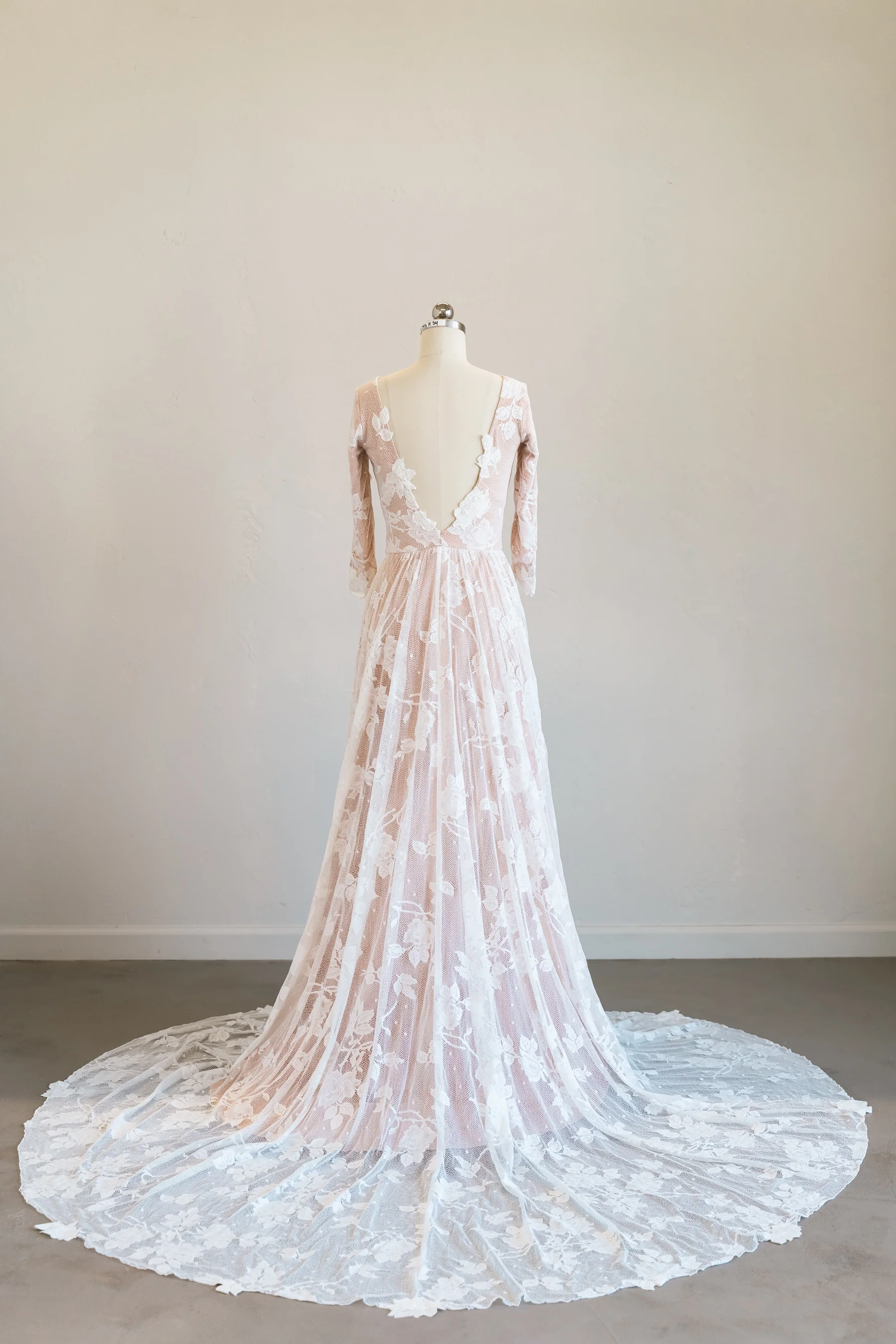 Ari Sample (size XS) - Image 17