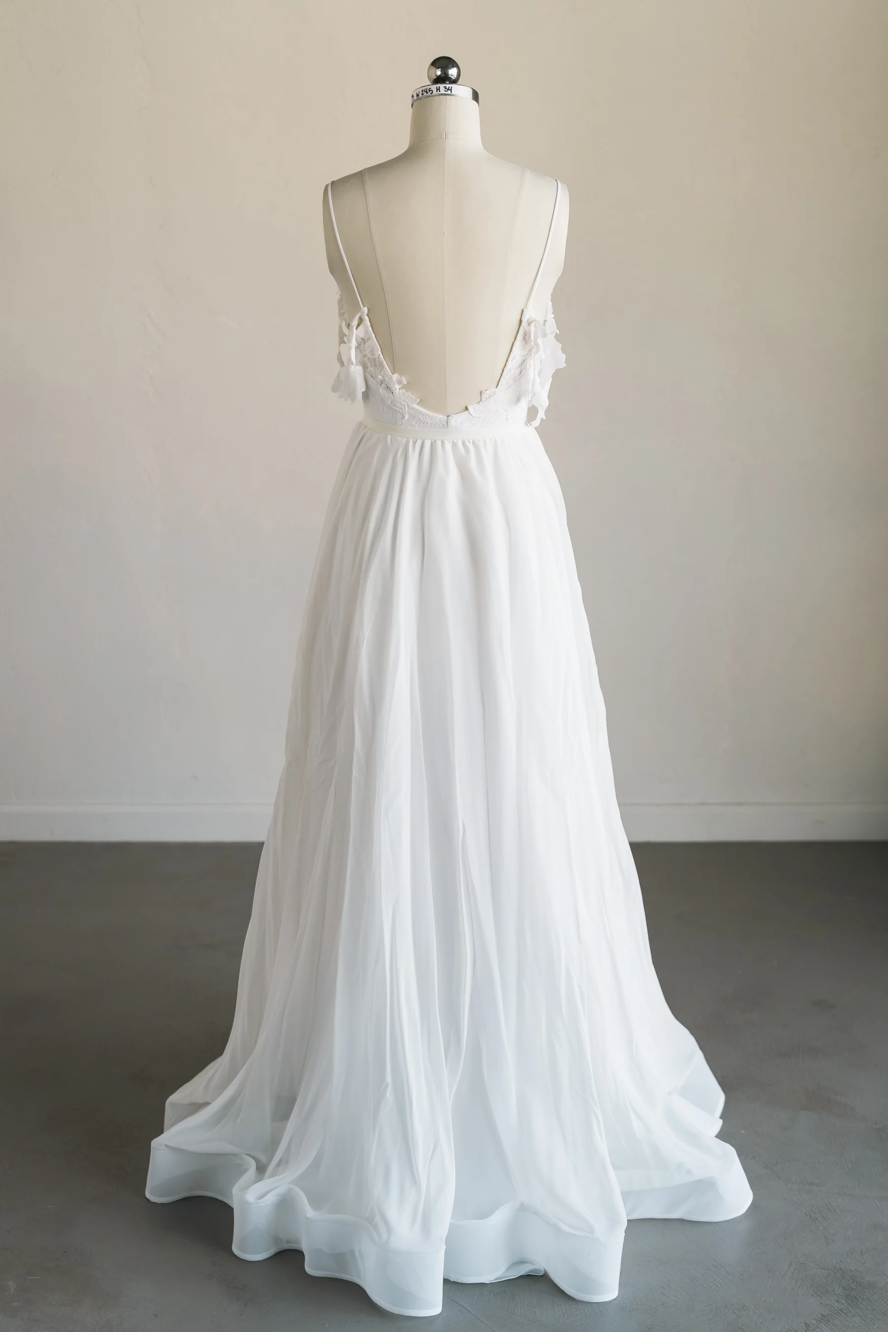 Avery Sample (size XXS) - Image 16