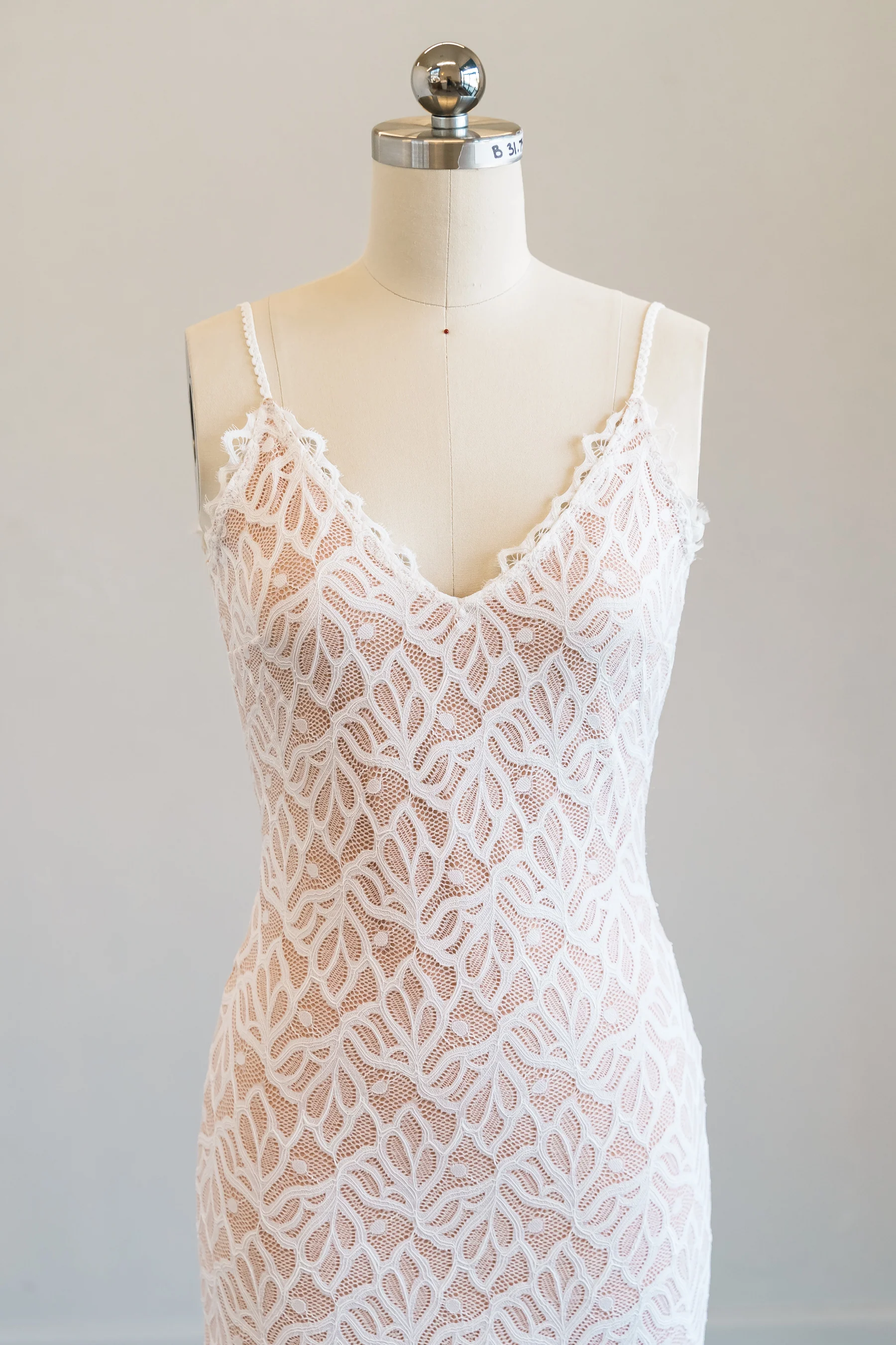 Jess Sample (size S) - Image 17