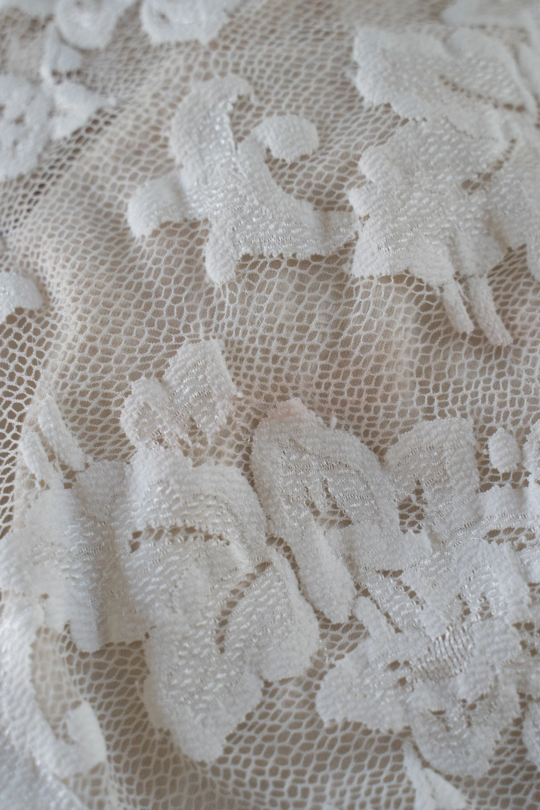 Lennox Chiffon Sample (size S) - Image 20